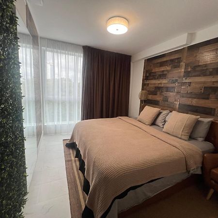 Miami Wood Apart Hotel New 2024 - Private Terrace - Free Garage - Beach 5 Min Hollywood Exterior foto