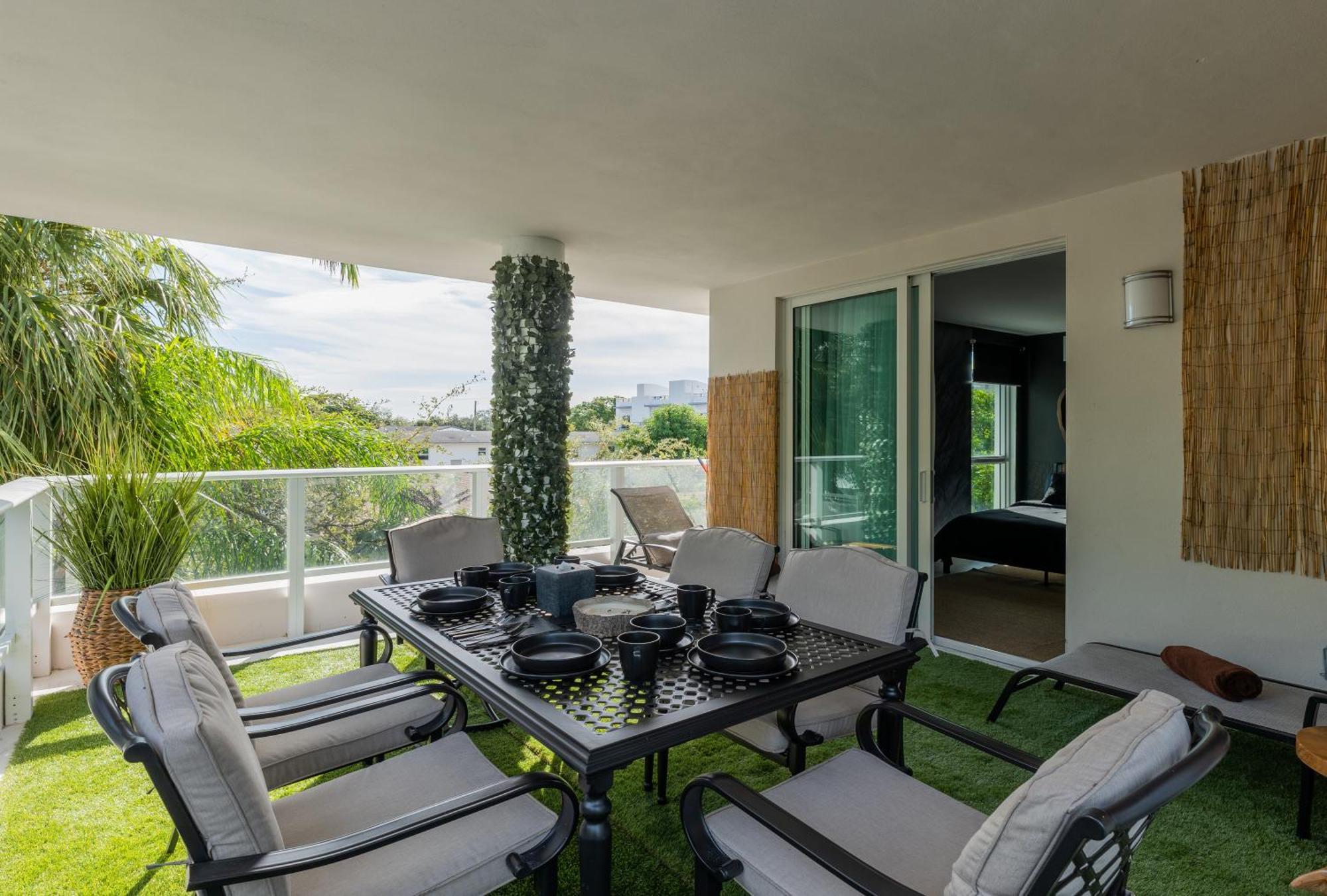 Miami Wood Apart Hotel New 2024 - Private Terrace - Free Garage - Beach 5 Min Hollywood Exterior foto